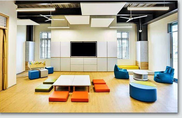 Valistus flexible activity room